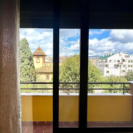 Urban Retreat With Views & Terrace Apartment Malaga